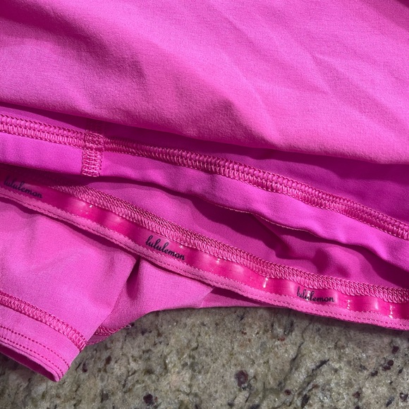 Lululemon - Pace Rival Mid-Rise Skirt Long - Picture 2 of 3
